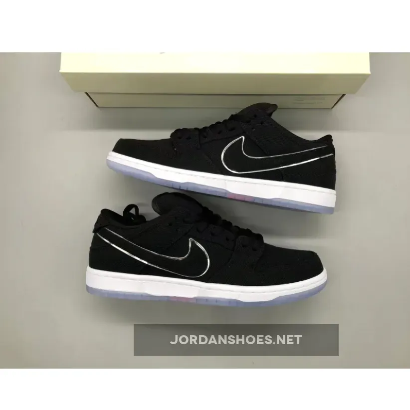 Online Sale Eminem X Carhartt X Nike SB Dunk Black Ice Online Sale Eminem X Carhartt X Nike SB Dunk Black Ice