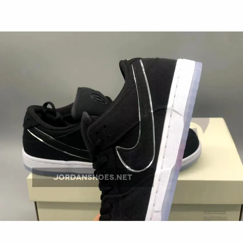 Online Sale Eminem X Carhartt X Nike SB Dunk Black Ice Online Sale Eminem X Carhartt X Nike SB Dunk Black Ice