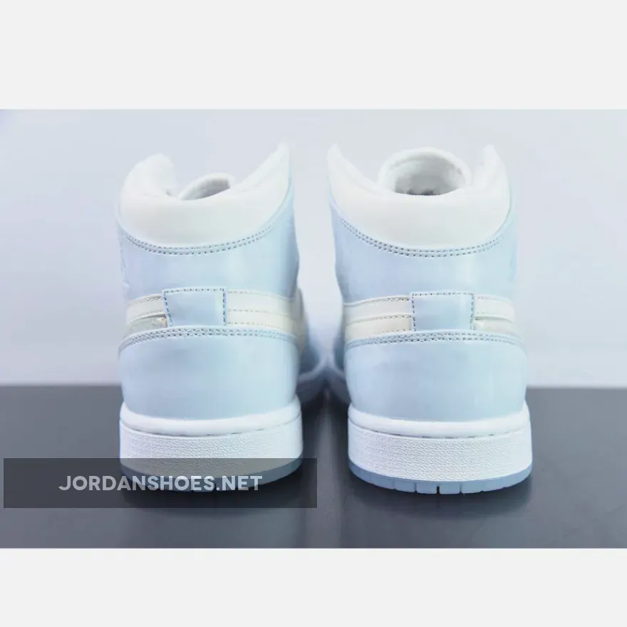 Air Jordan 1 Mid GS Glitter Swoosh Blue FQ9117-400 Air Jordan 1 Mid GS Glitter Swoosh Blue FQ9117-400