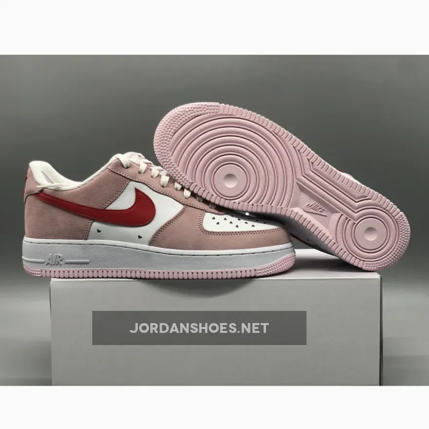 Nike Air Force 1 Low 07 QS Valentines Day Love Letter | dd3384600