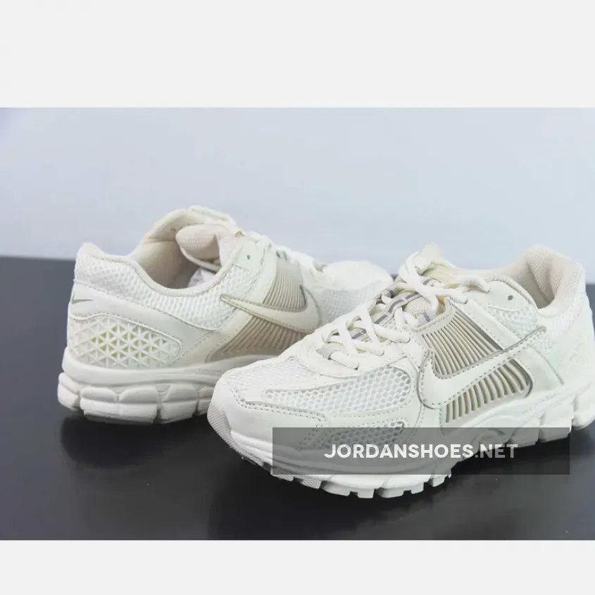 Nike Zoom Vomero 5 Tan Sail | brown vomero 5 FQ6868-111 Nike Zoom Vomero 5 Tan Sail | brown vomero 5 FQ6868-111