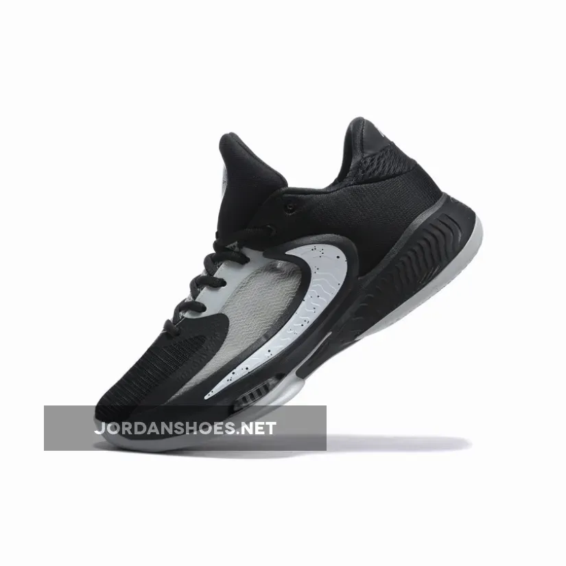 Nike Zoom Freak 4 Black/White/Light Smoke Grey | FREAK 4 REVIEW Nike Zoom Freak 4 Black/White/Light Smoke Grey | FREAK 4 REVIEW