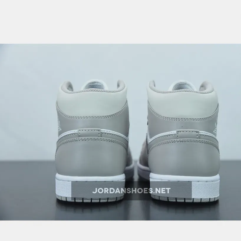 Air Jordan 1 Mid Linen White 554724-082 New Releases Air Jordan 1 Mid Linen White 554724-082 New Releases