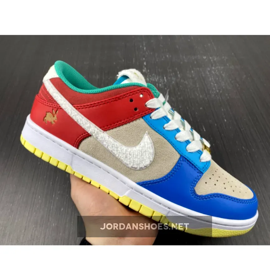 Nike Dunk Low Year of the Rabbit | nike rabbit FD4203-111 Nike Dunk Low Year of the Rabbit | nike rabbit FD4203-111