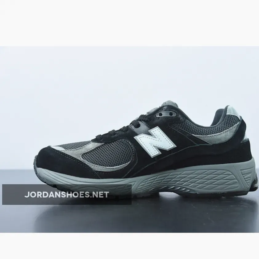 New Balance 2002R Phantom Black #New Balance 2002r Dark Grey Black M2002RR1