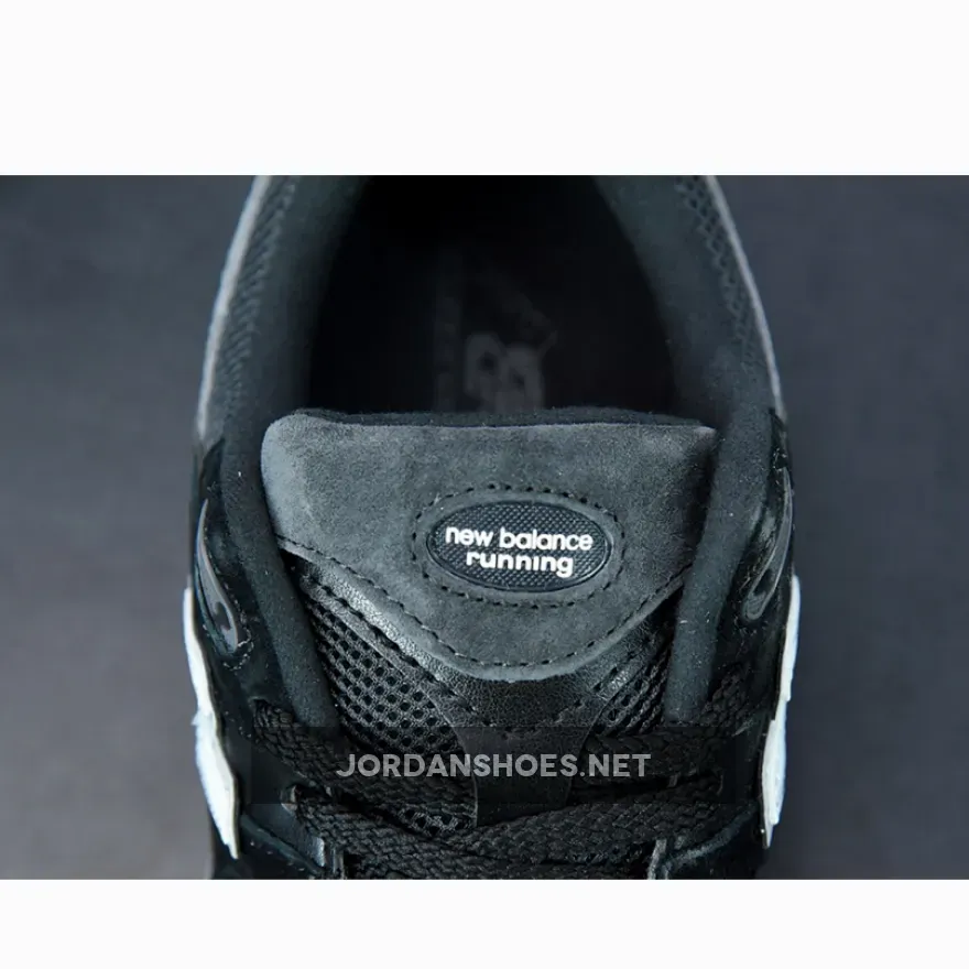 New Balance 2002R Phantom Black #New Balance 2002r Dark Grey Black M2002RR1