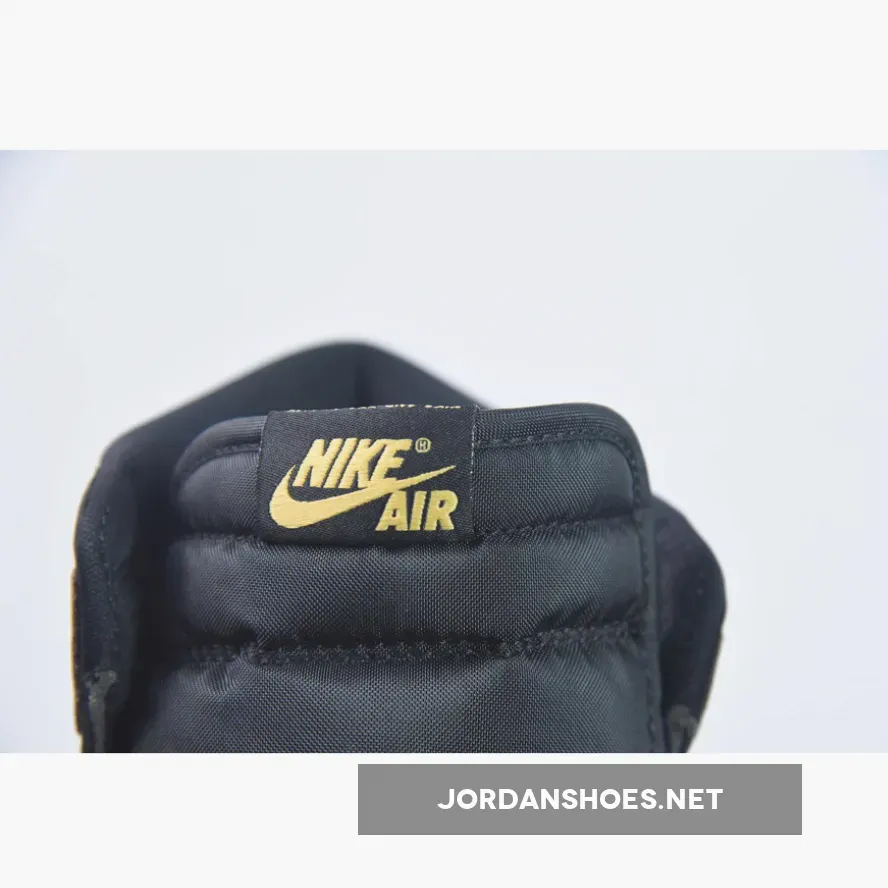 Air Jordan 1 High OG Black/Gold-Palomino Jordan 1 Low Black And Gold