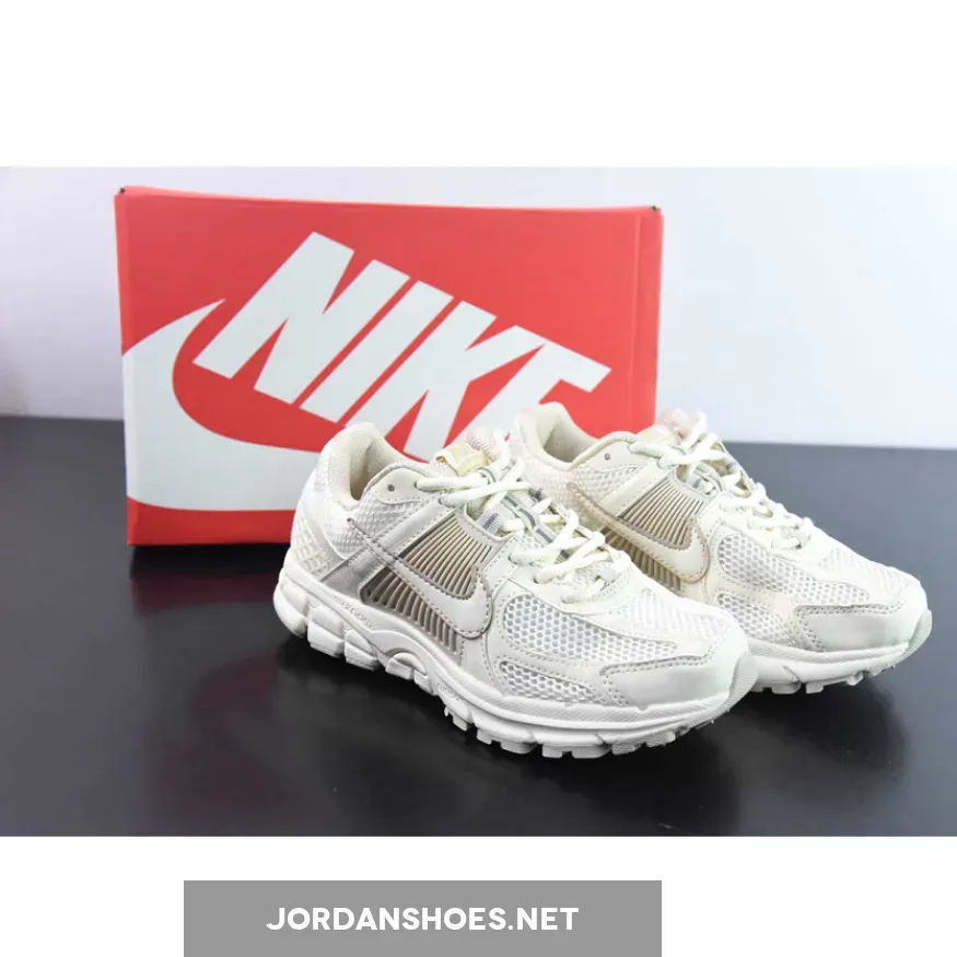 Nike Zoom Vomero 5 Tan Sail | brown vomero 5 FQ6868-111