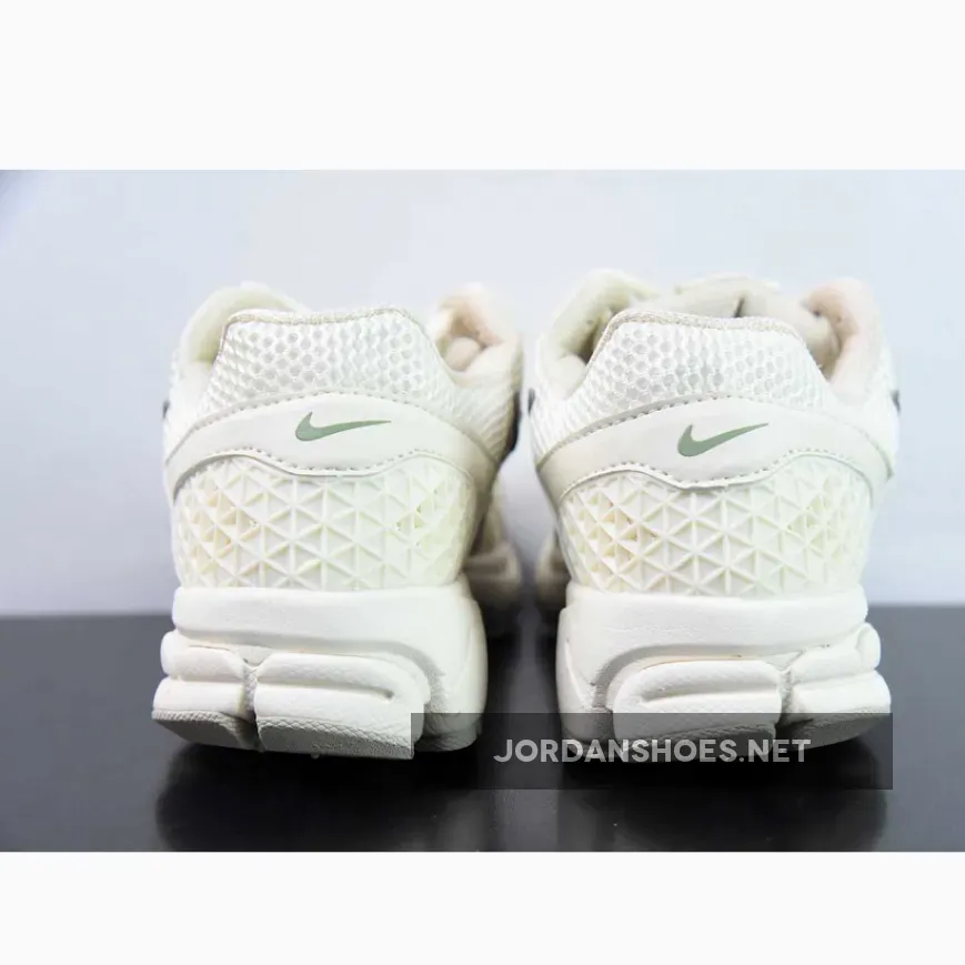 Nike Zoom Vomero 5 Tan Sail | brown vomero 5 FQ6868-111 Nike Zoom Vomero 5 Tan Sail | brown vomero 5 FQ6868-111