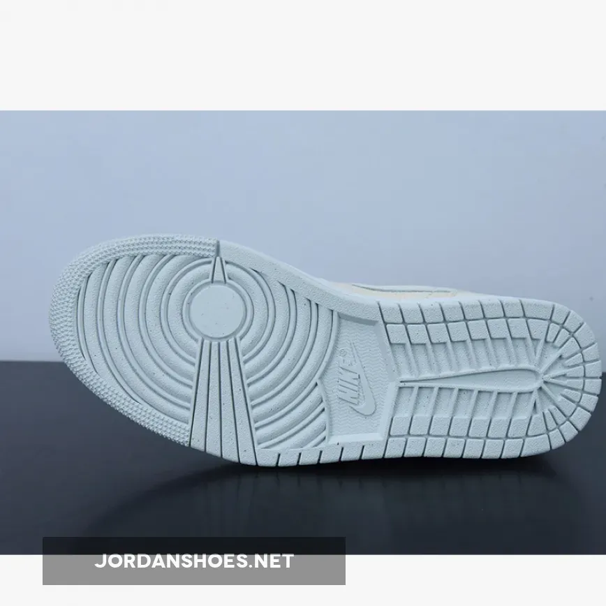 Air Jordan 1 Low 'Canvas' Grey/Cream Air Jordan 1 Low Se Sail