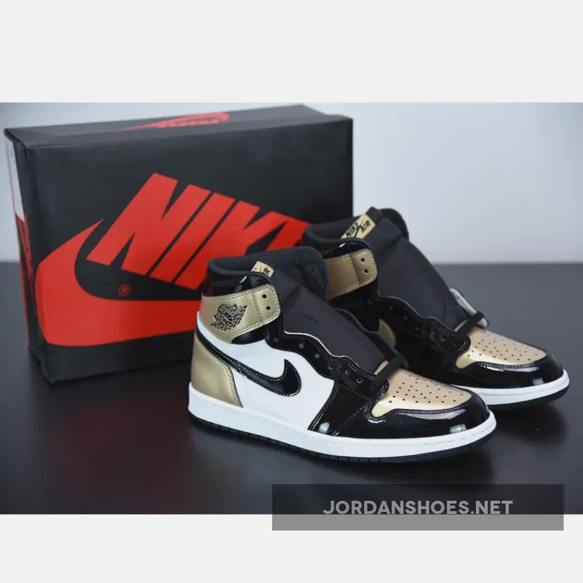 Air Jordan Retro 1 High OG "Gold Toe" 861428-007
