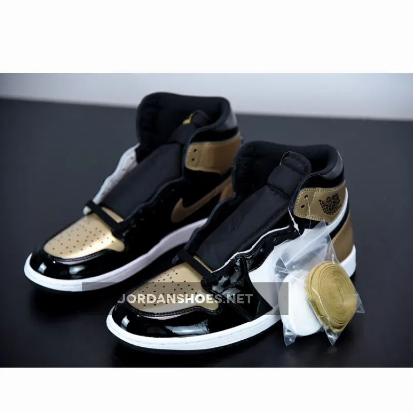 Air Jordan Retro 1 High OG "Gold Toe" 861428-007 Air Jordan Retro 1 High OG "Gold Toe" 861428-007