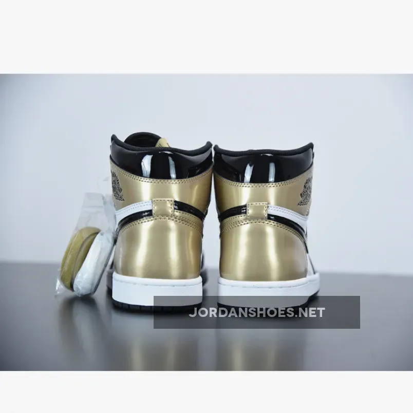 Air Jordan Retro 1 High OG "Gold Toe" 861428-007 Air Jordan Retro 1 High OG "Gold Toe" 861428-007