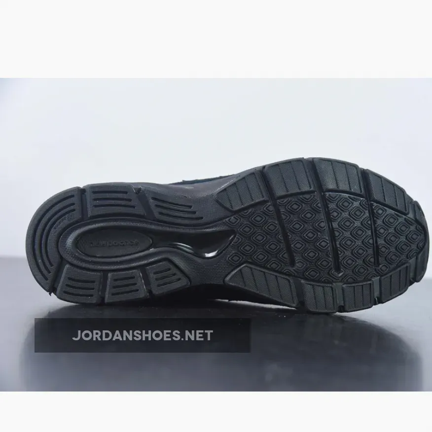 New Balance 'Triple Black' M990BB4 For Sale New Balance 'Triple Black' M990BB4 For Sale