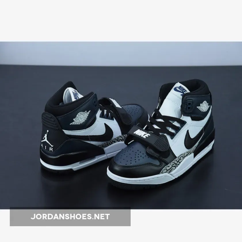 Jordan Legacy 312 Midnight Navy/Black-White DO7441-401