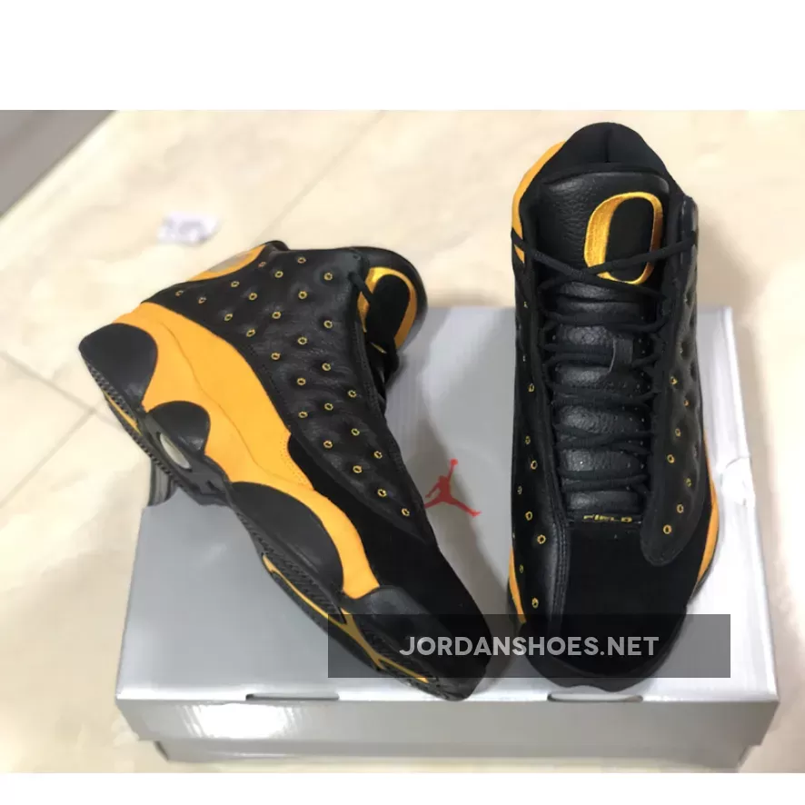 Air Jordan 13 PE Oregon "Track and Field" PE Orange Black
