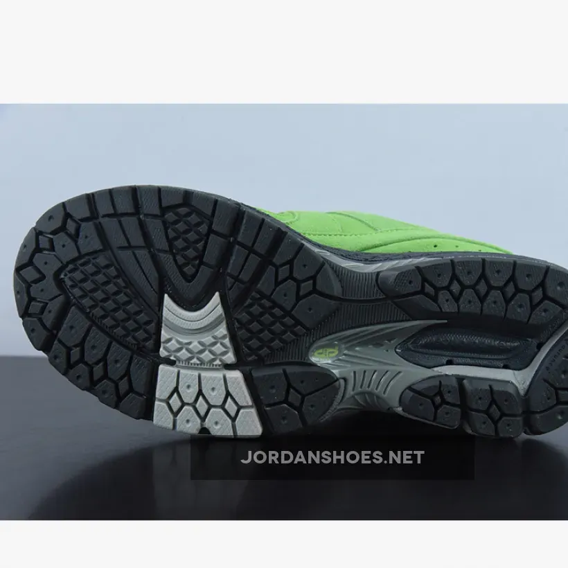 New Balance 2002R Ninja Green , New Balance Good Vibes Pack M2002RGZ