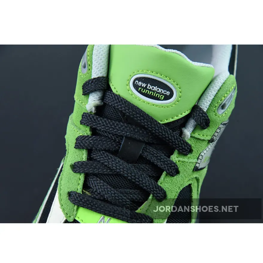 New Balance 2002R Ninja Green , New Balance Good Vibes Pack M2002RGZ