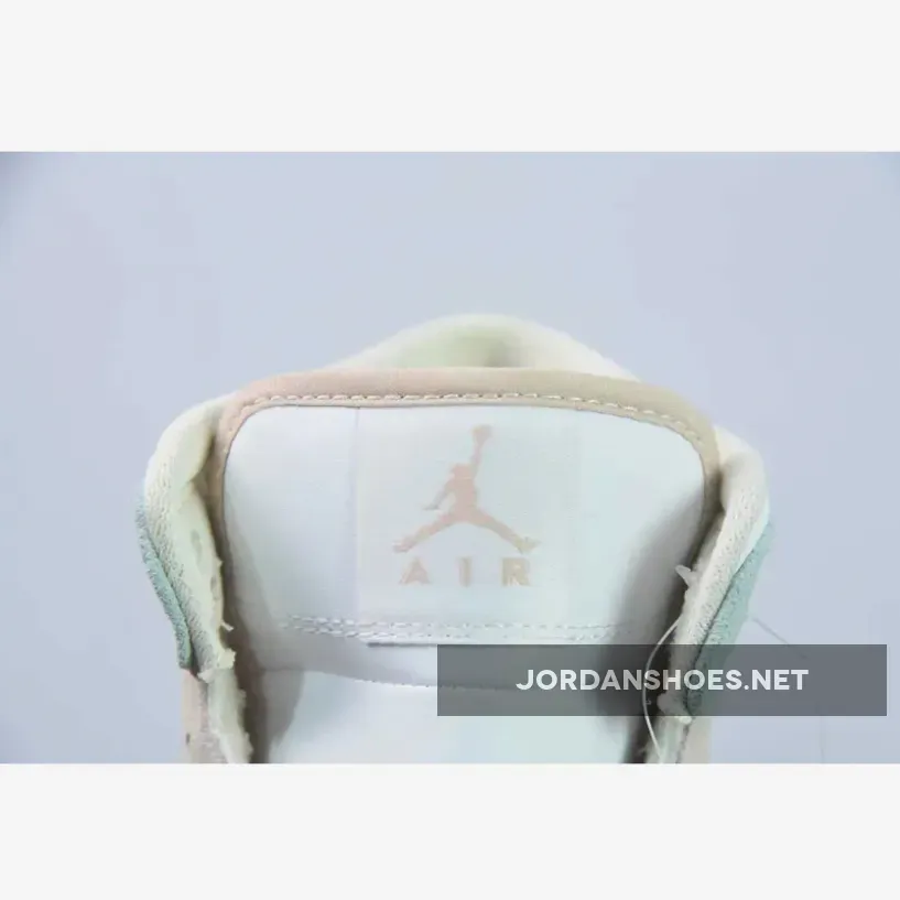 Air Jordan 1 Mid GS Crimp Cut Pastel Suede | air jordan 1 mid se pink Air Jordan 1 Mid GS Crimp Cut Pastel Suede | air jordan 1 mid se pink