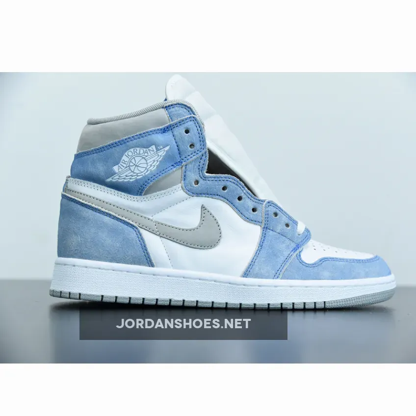 Air Jordan 1 Retro High OG Hyper Royal/Light Smoke Grey-White Air Jordan 1 Retro High OG Hyper Royal/Light Smoke Grey-White