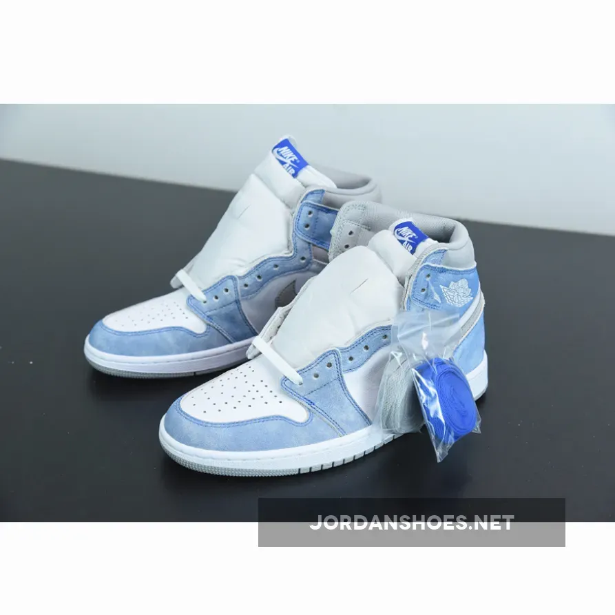 Air Jordan 1 Retro High OG Hyper Royal/Light Smoke Grey-White Air Jordan 1 Retro High OG Hyper Royal/Light Smoke Grey-White