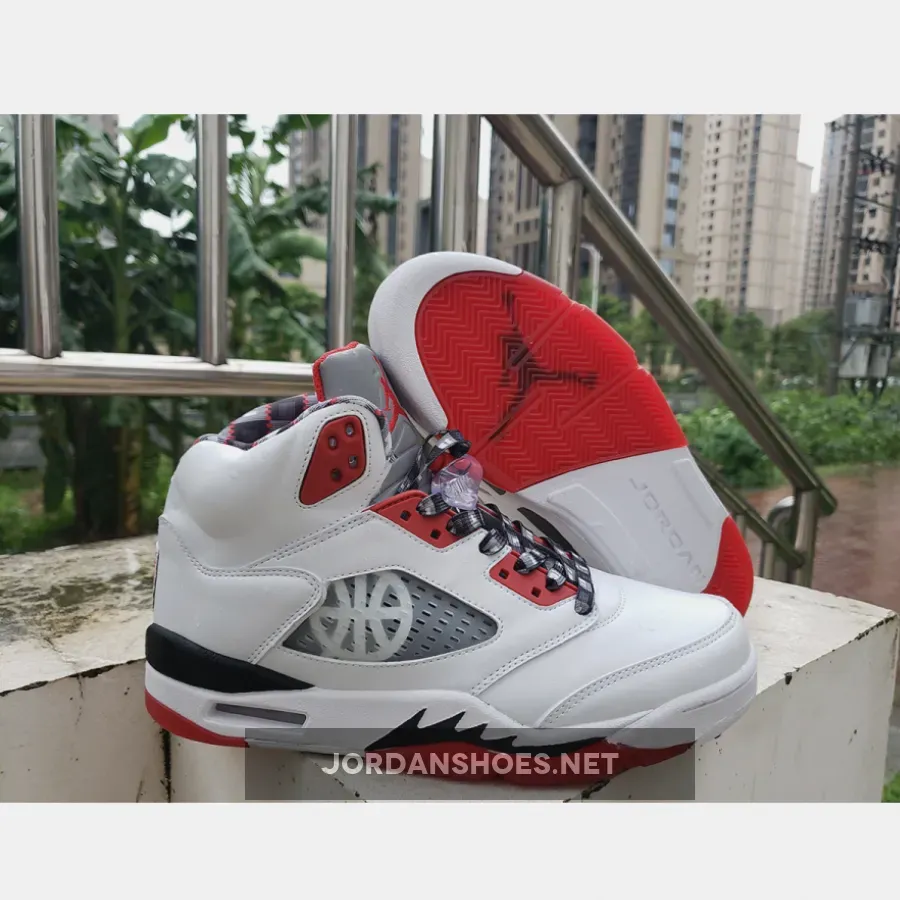 Jordan 5 Retro Quai 54 (2021) / #54 Shoes DJ7903-106