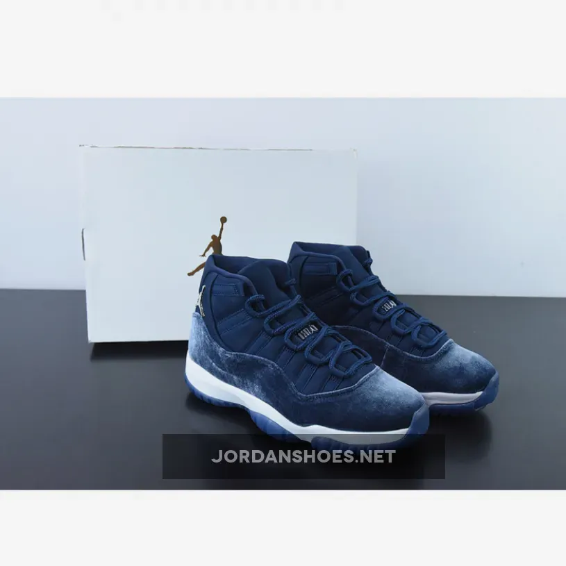 Air Jordan 11 Midnight Navy/Metallic Silver-White / Blue Velvet 11 AR0715-441