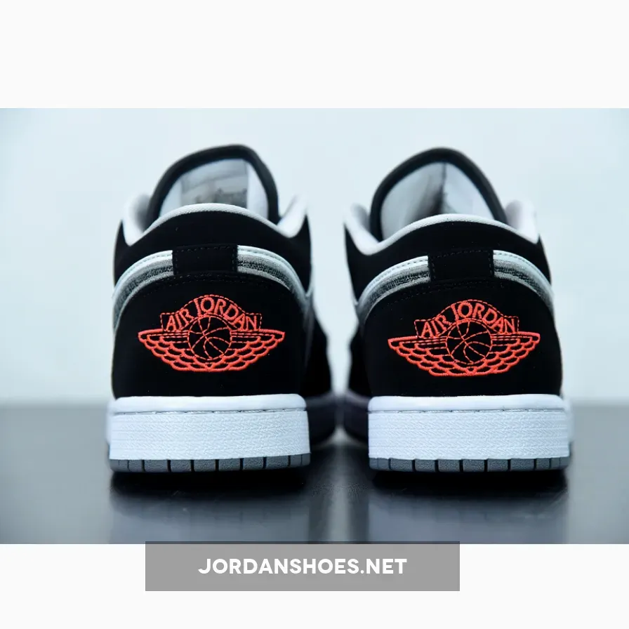 Infared 23 / Air Jordan 1 Retro Low Black/White-Wolf Grey-Infrared 23