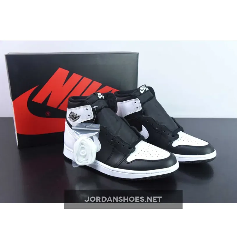 Air Jordan 1 High OG "Reverse Panda" Black/White