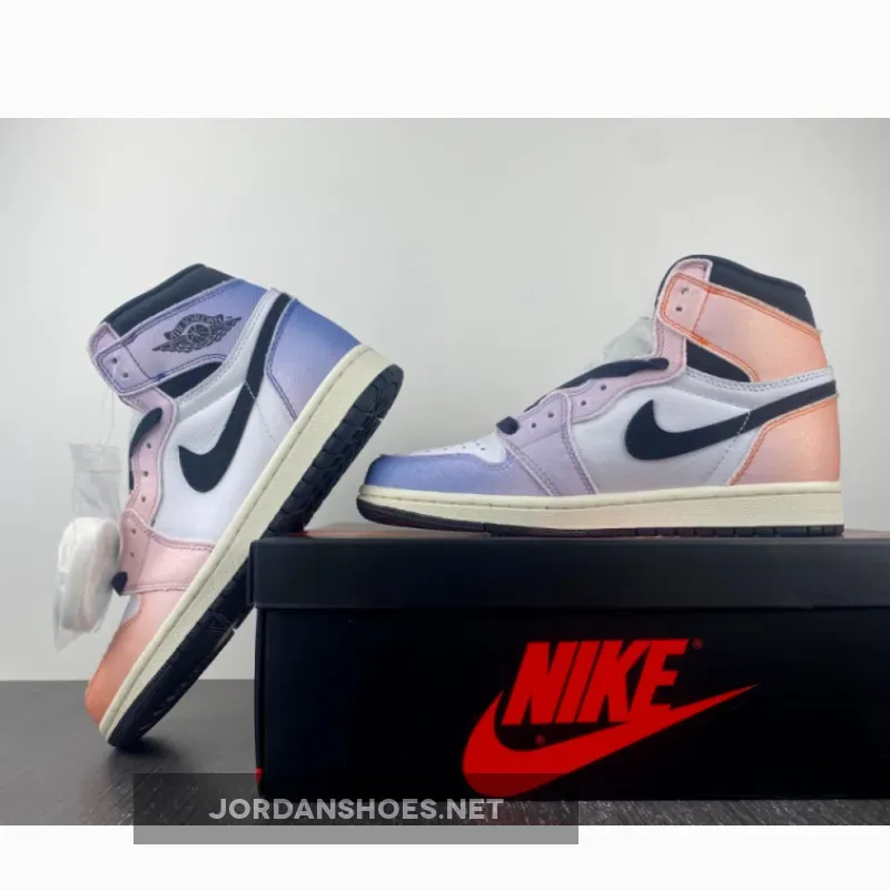Air Jordan 1 High OG "Skyline" Vivid Orange/Black-Iced Lilac Air Jordan 1 High OG "Skyline" Vivid Orange/Black-Iced Lilac