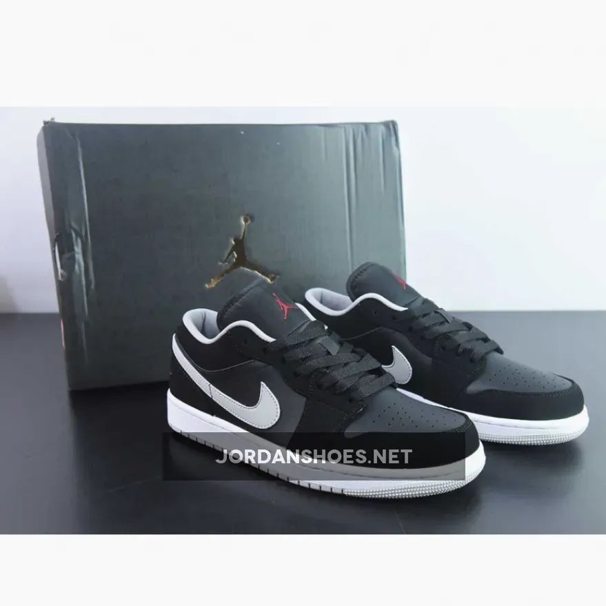 Air Jordan 1 Low Black/University Red-Cement Grey
