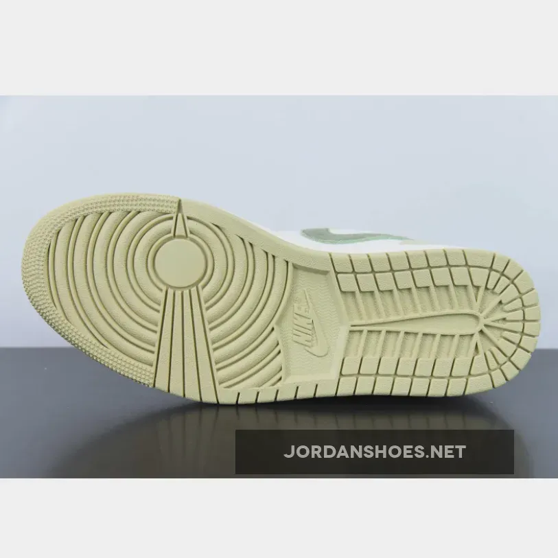 Air Jordan 1 Low Sail/Light Olive-Pale Citron Air Jordan 1 Low Sail/Light Olive-Pale Citron