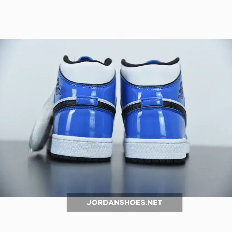 Air Jordan 1 Mid SE Signal Blue/White-Black Air Jordan 1 Mid SE Signal Blue/White-Black
