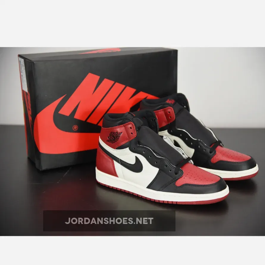 Air Jordan 1 Retro High "Bred Toe" Red/Black/White Unisex AJ1