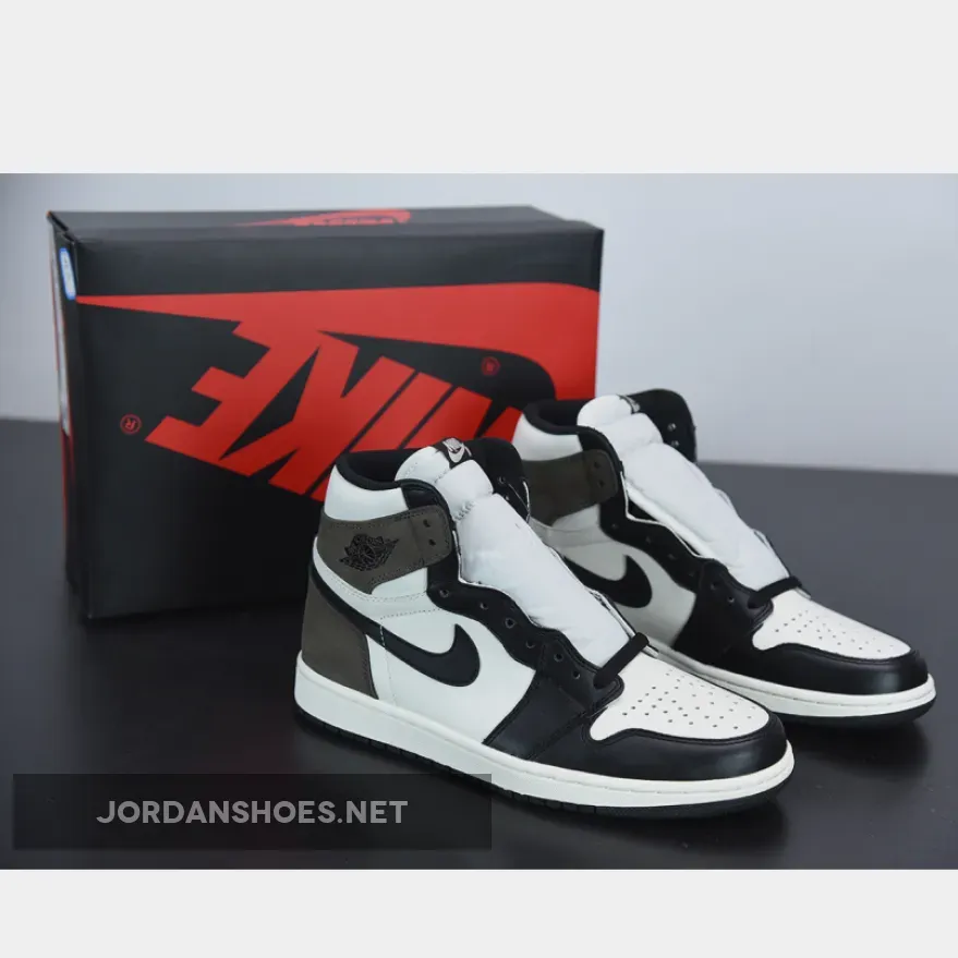 Air Jordan 1 Retro High Og Sail/Dark Mocha-Black-Black AJ1