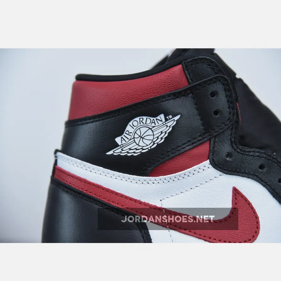 Air Jordan 1 Retro High OG Black/White-Sail-Gym Red Air Jordan 1 Retro High OG Black/White-Sail-Gym Red