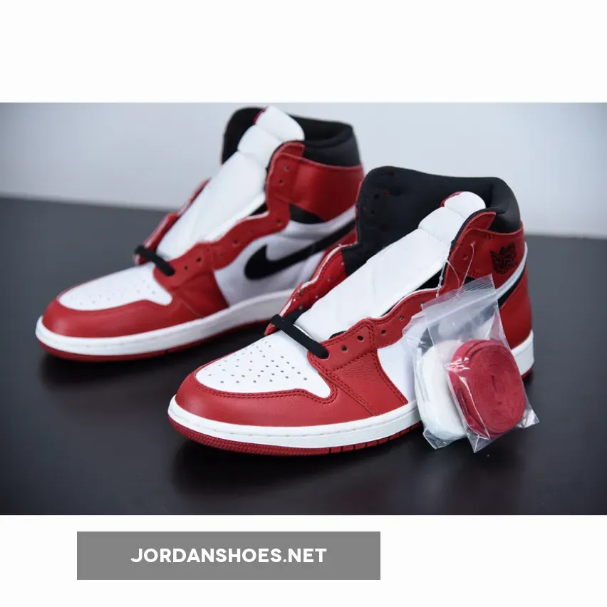 Air Jordan 1 Retro High Og Chicago WHITE/BLACK-VARSITY RED AJ1 Air Jordan 1 Retro High Og Chicago WHITE/BLACK-VARSITY RED AJ1