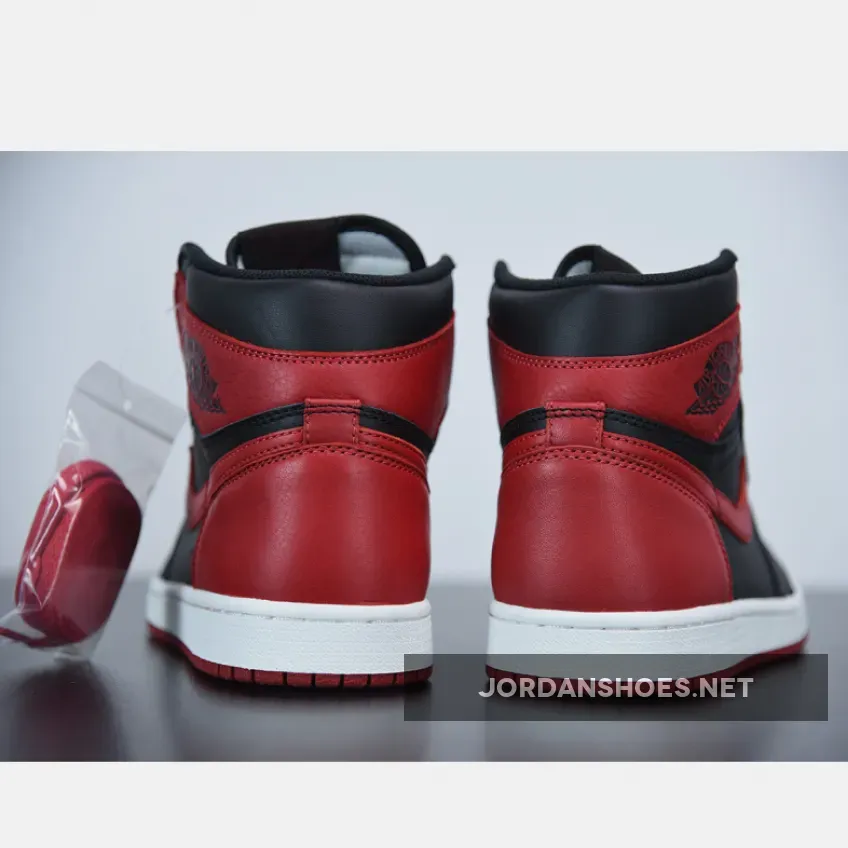 Air Jordan 1 Retro High OG "Banned" Black/Red-White Air Jordan 1 Retro High OG "Banned" Black/Red-White
