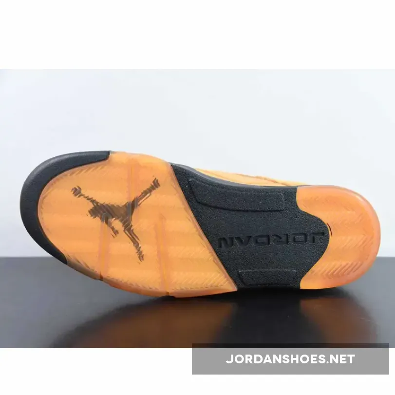 Air Jordan 5 Low Chutney/Black Air Jordan 5 Low Chutney/Black