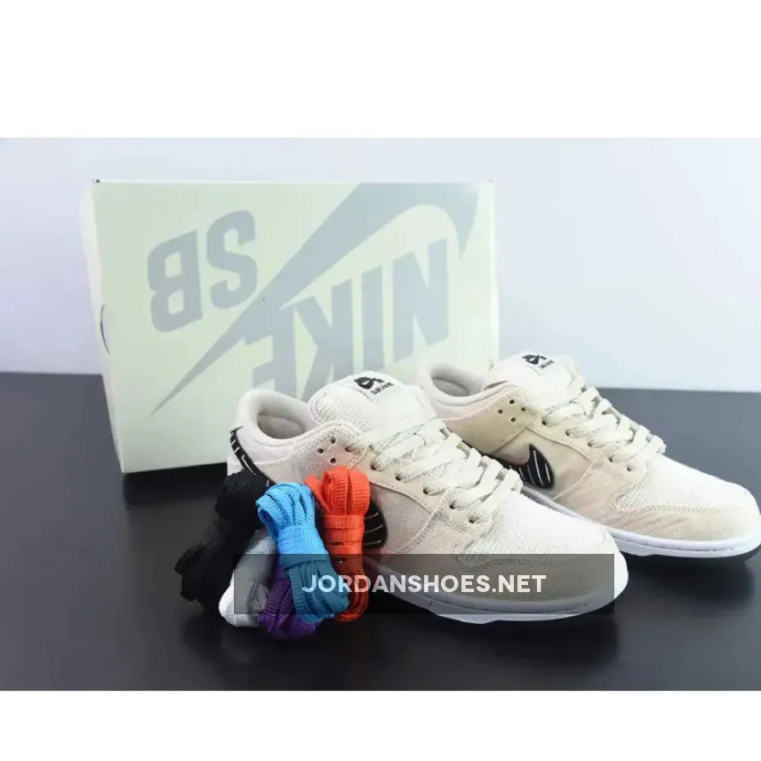 Albino & Preto x Nike SB Dunk Low Fossil/Black-Sail