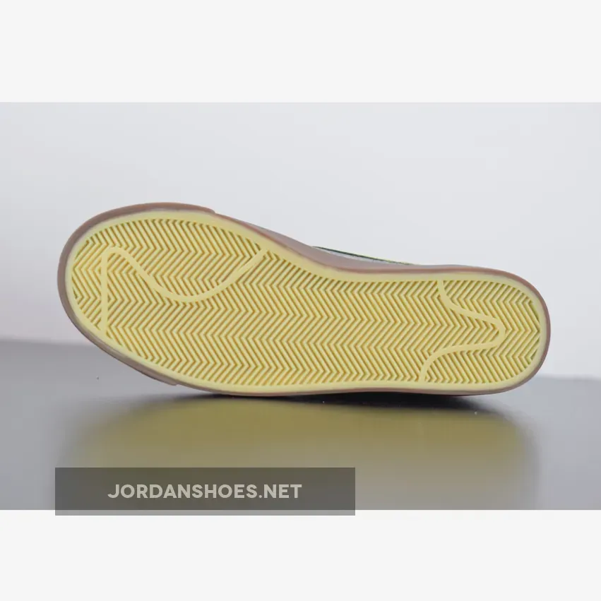 Ben Simmons x Nike Blazer Mid ’77 ‘Motivation’ Ben Simmons x Nike Blazer Mid ’77 ‘Motivation’