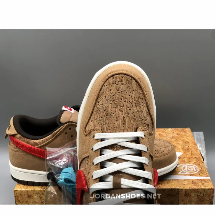 CLOT x Nike Dunk Low Cork CLOT x Nike Dunk Low Cork