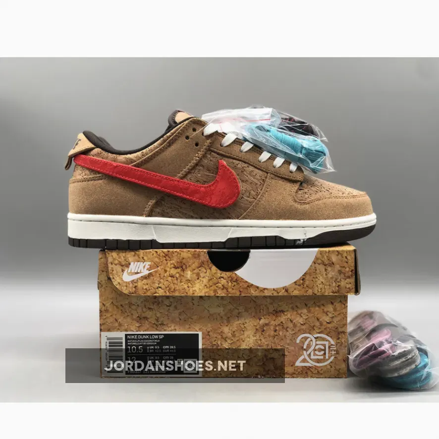 CLOT x Nike Dunk Low Cork CLOT x Nike Dunk Low Cork