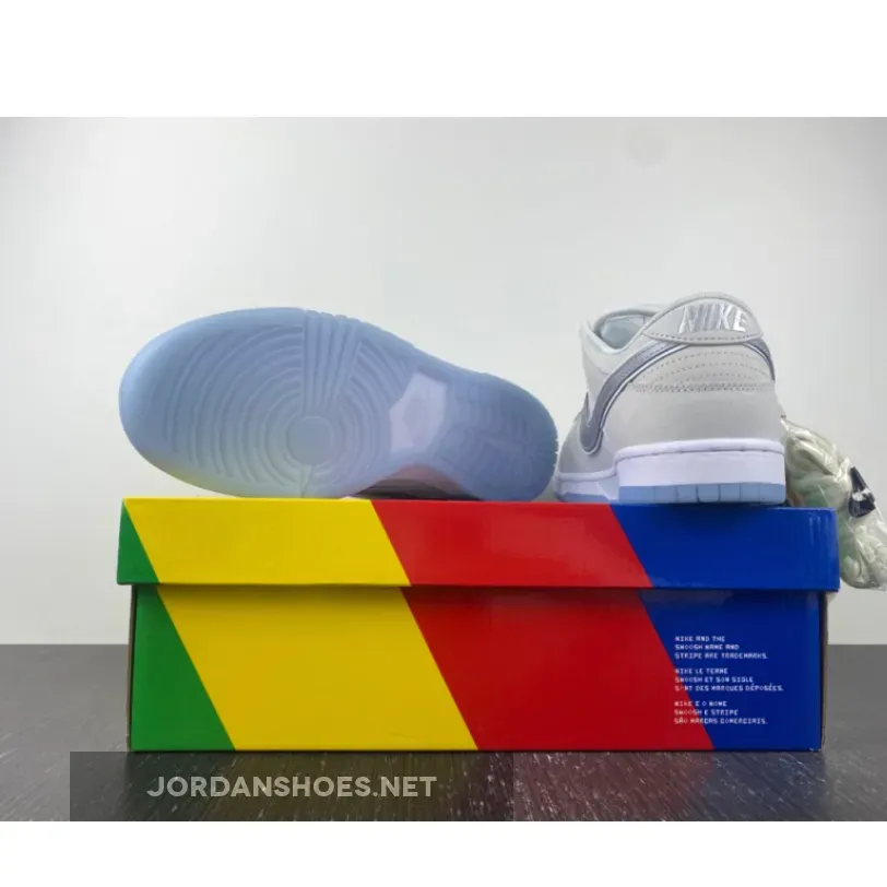 Concepts x Nike SB Dunk Low "White Lobster" Concepts x Nike SB Dunk Low "White Lobster"