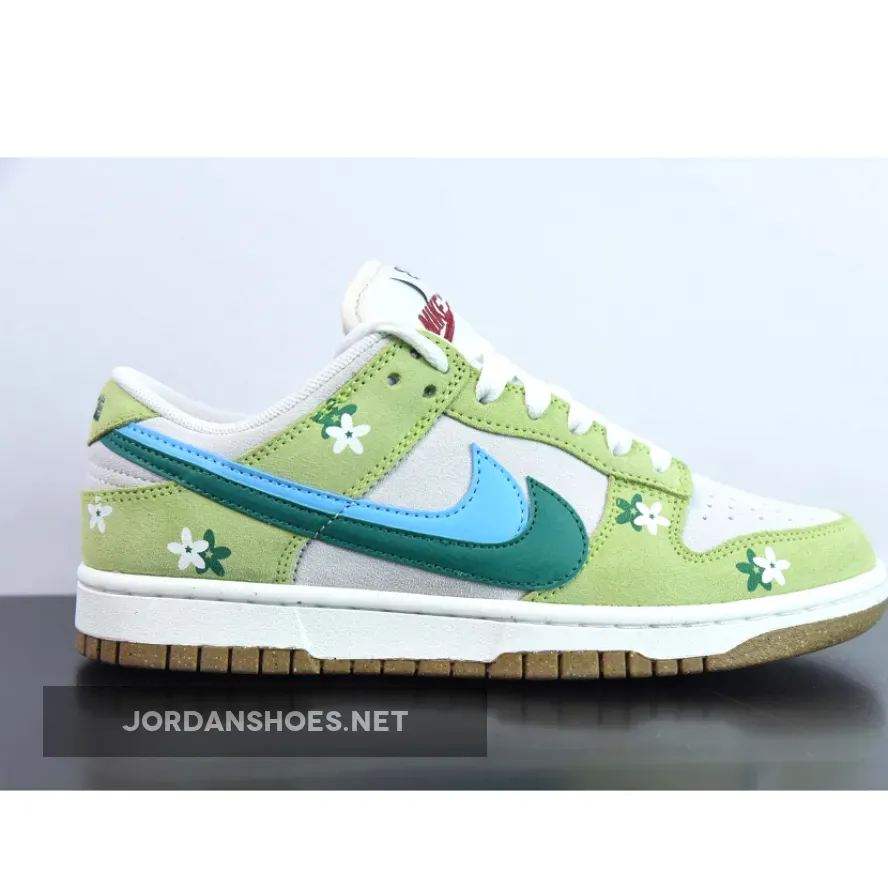 Custom Nike Dunk Low ’85 Double Swooshes’ Green Sail Custom Nike Dunk Low ’85 Double Swooshes’ Green Sail