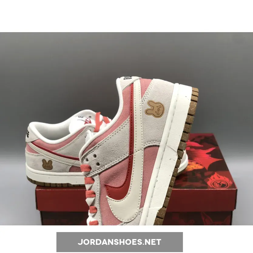 Custom Nike Dunk Low ‘Year of the Rabbit’ 85 Double Swooshes Custom Nike Dunk Low ‘Year of the Rabbit’ 85 Double Swooshes