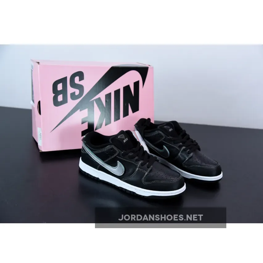 Diamond Supply Co x Nike SB Dunk Low Black