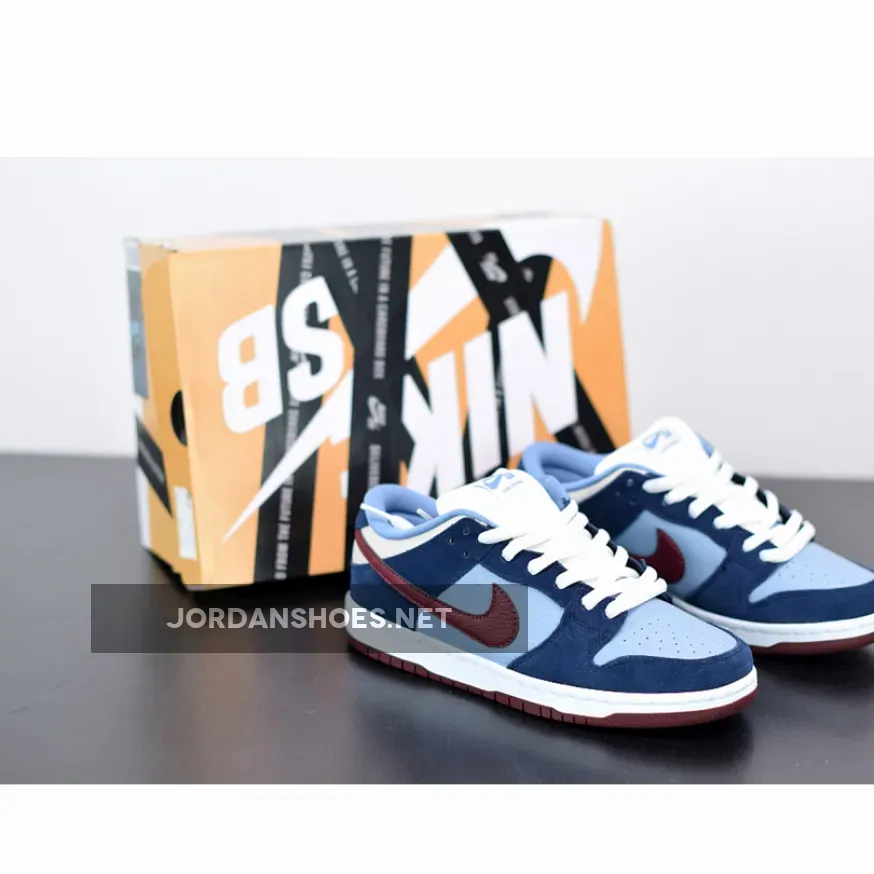 FTC x Nike SB Dunk Low Premium "Finally"
