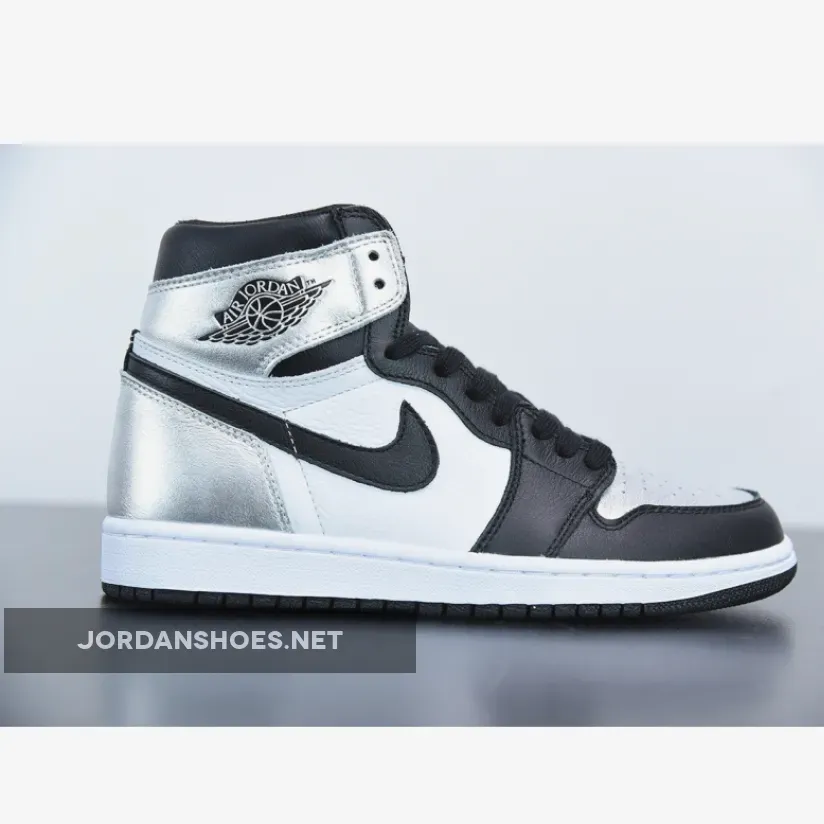 Jordan 1 Retro High OG Silver Toe Jordan 1 Retro High OG Silver Toe