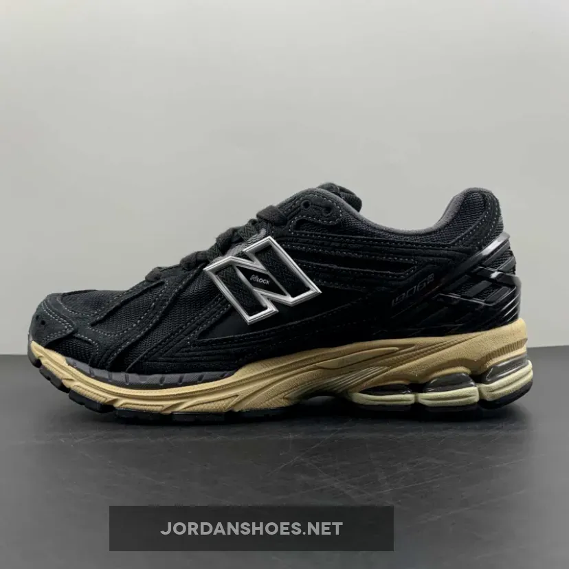 New Balance 1906R ‘Black Taos Taupe’